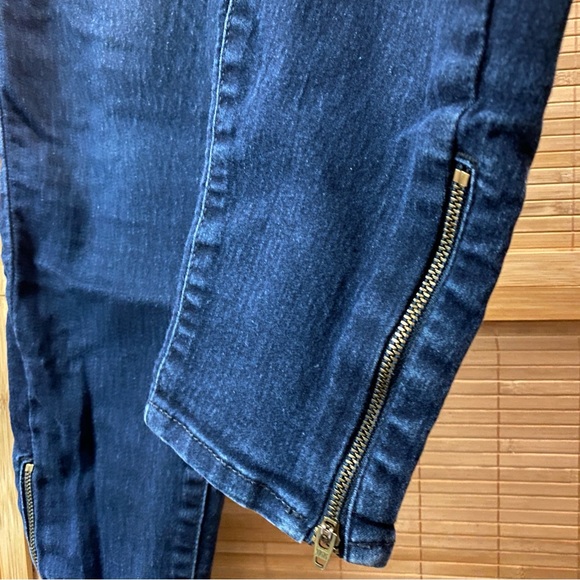🍁Levi's Dark Blue High-Rise Ankle Skinny Jeans - Picture 8 of 8